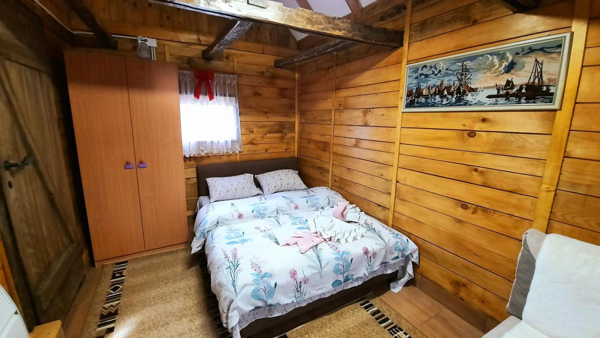 Etno Selo Eden Hotel Zeravacki Potok Bilik gambar
